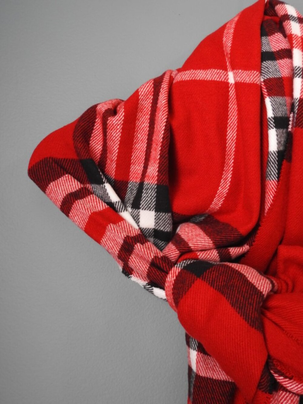 V.Fraas German Cashmink Yarn Plaid Winter Scarf - Picture 2 of 9